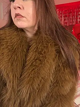 Snapshot of Sweety__venus chatting on 02-15-26, 08:38 Sweety venus online show from 02-15-26, 08:38