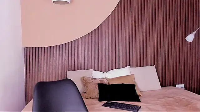 zander 2120 online show from 03-09-25, 02:10