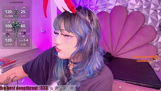 toky doll online show from 11-06-25, 08:43