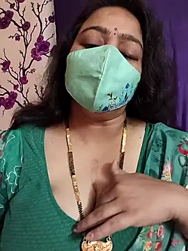 neelu-hoty online show from 01-13-25, 02:39