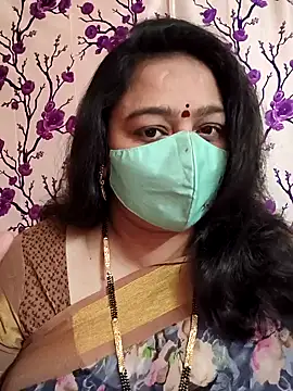 neelu-hoty online show from 01-19-25, 03:10