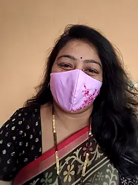 neelu-hoty online show from 02-24-25, 06:38