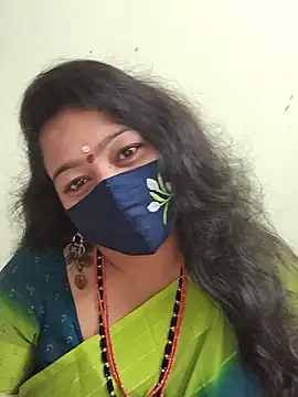 neelu-hoty online show from 10-23-25, 08:46