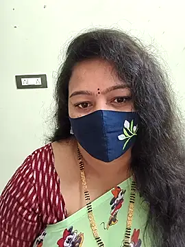 neelu-hoty online show from 02-19-26, 01:18