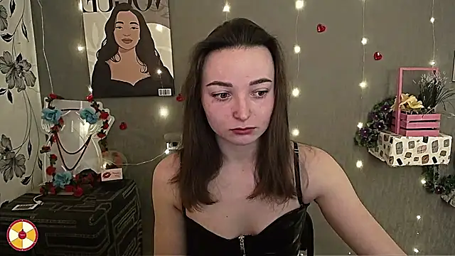 Snapshot of _Barbie_Kiss_ chatting on 02-25-25, 06:25  Barbie Kiss  online show from 02-25-25, 06:25