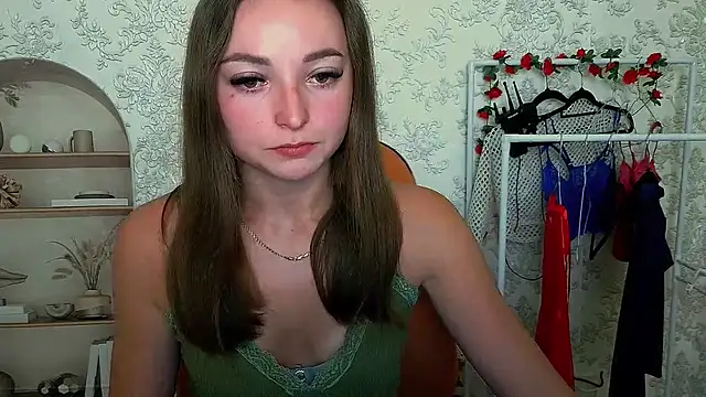 Snapshot of _Barbie_Kiss_ chatting on 09-25-25, 09:24  Barbie Kiss  online show from 09-25-25, 09:24