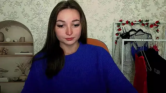 Snapshot of _Barbie_Kiss_ chatting on 10-03-25, 02:14  Barbie Kiss  online show from 10-03-25, 02:14