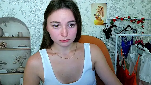 Snapshot of _Barbie_Kiss_ chatting on 10-15-25, 05:07  Barbie Kiss  online show from 10-15-25, 05:07
