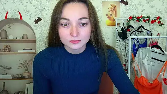 Snapshot of _Barbie_Kiss_ chatting on 10-23-25, 02:38  Barbie Kiss  online show from 10-23-25, 02:38