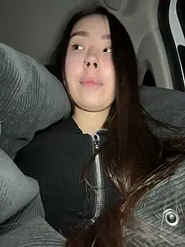 Asian Asami online show from 12-31-24, 08:02