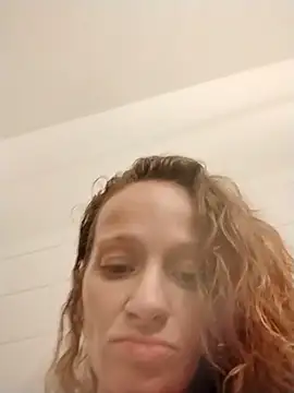 xxxPaYtOn online show from 10-18-25, 01:45