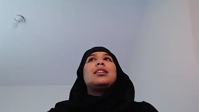 Snapshot of VenussTits97 chatting on 03-04-25, 01:12 VenussTits97 online show from 03-04-25, 01:12