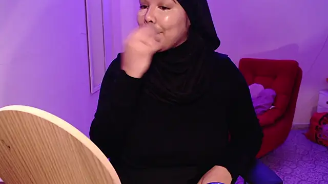 Snapshot of VenussTits97 chatting on 02-04-26, 11:20 VenussTits97 online show from 02-04-26, 11:20