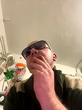 paul daniel online show from 12-21-25, 05:31