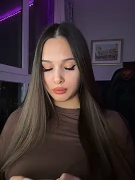 EricaWalls online show from 11-28-25, 09:06