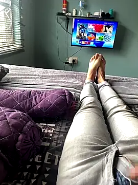 littybrowela12 online show from 12-15-25, 12:20