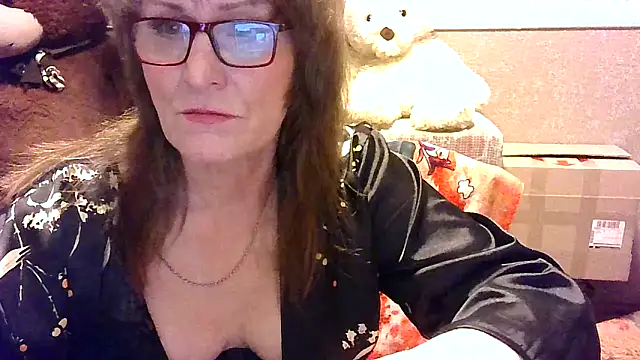 Manulyonok51 online show from 10-28-25, 06:10