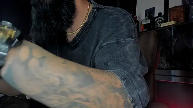 axxelrich  online show from 10-07-25, 04:53