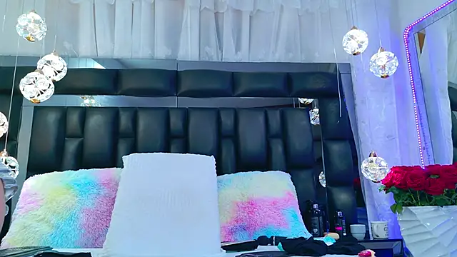 DahianaMoss online show from 10-09-25, 11:52