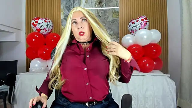 Danna topless online show from 02-14-25, 12:03