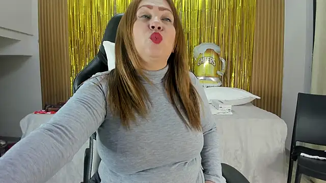 Danna topless online show from 10-20-25, 12:05