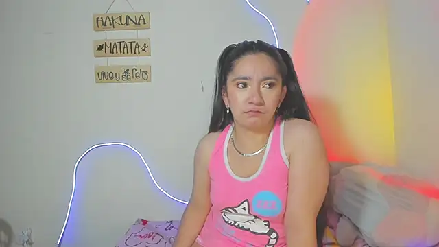 litle mily  online show from 10-04-25, 12:08