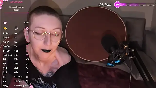 lovelylucyy online show from 01-30-25, 12:07