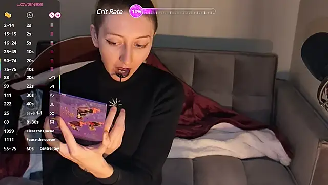 lovelylucyy online show from 02-06-25, 03:06