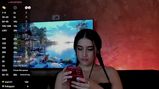 Charlotte greys online show from 02-21-25, 12:49