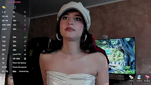 Charlotte greys online show from 02-26-25, 10:31