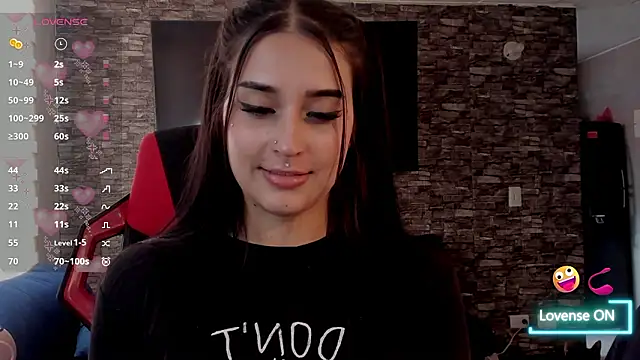 Charlotte greys online show from 02-04-26, 08:14