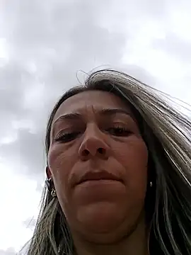 Snapshot of rachellboom chatting on 01-14-26, 07:19 rachellboom online show from 01-14-26, 07:19