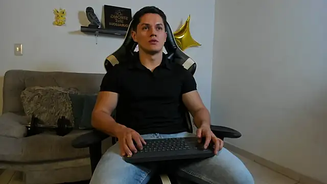 julian wallace online show from 10-27-25, 06:45