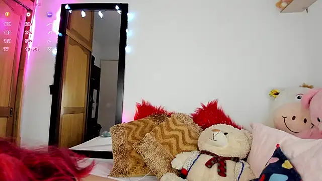 Lee Ash online show from 10-15-25, 07:08