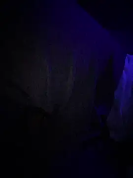 Snapshot of BigMac1596 chatting on 01-09-26, 09:05 BigMac1596 online show from 01-09-26, 09:05