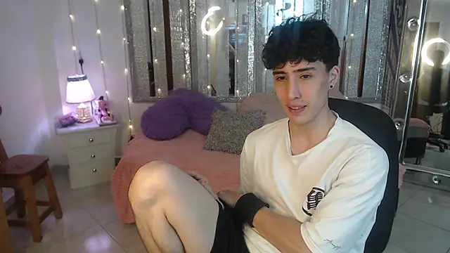 gojo satoru 18 online show from 01-20-25, 03:28