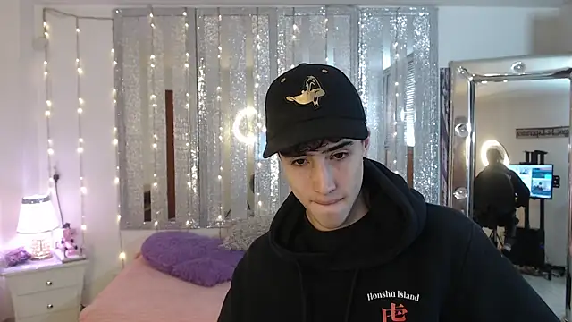 gojo satoru 18 online show from 01-28-25, 12:11