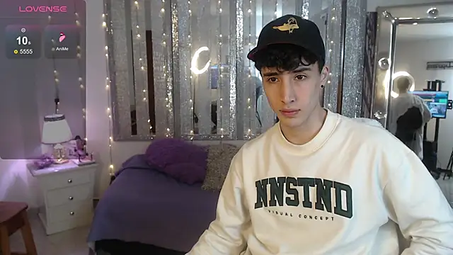 gojo satoru 18 online show from 02-03-25, 11:42