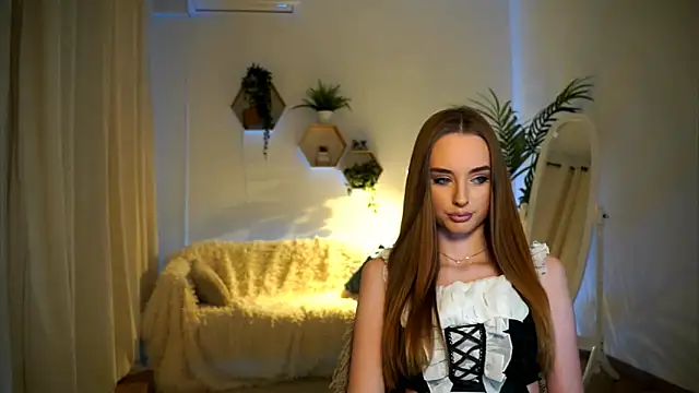 Snapshot of petitegonwiild chatting on 01-08-25, 02:56 petitegonwiild online show from 01-08-25, 02:56