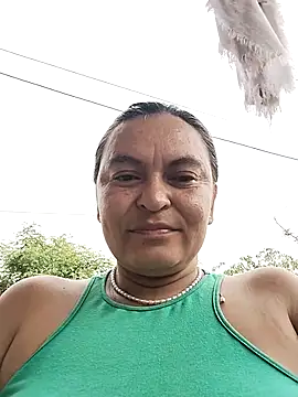 Snapshot of Horny-Mommy-Dirty chatting on 02-20-26, 01:33 Horny-Mommy-Dirty online show from 02-20-26, 01:33