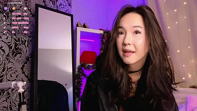 Lin kun online show from 12-30-24, 01:36