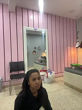 GabrielaLugo online show from 11-24-25, 11:43