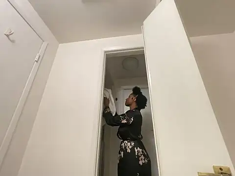 wynterheat online show from 01-26-25, 02:14