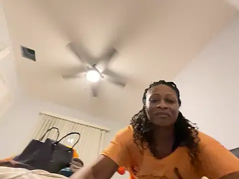 wynterheat online show from 02-19-25, 02:33