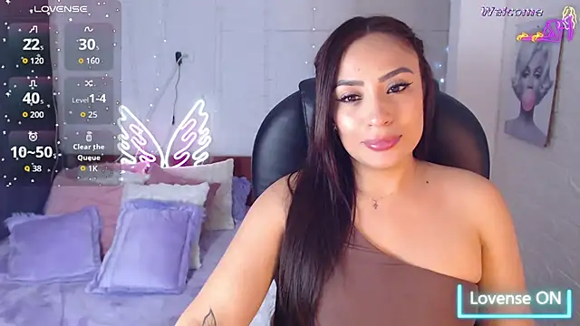 Snapshot of Paulina_627 chatting on 05-13-26, 05:43 Paulina 627 online show from 05-13-26, 05:43