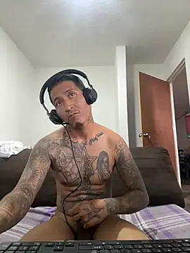 Daniel7131 online show from 09-16-25, 04:52