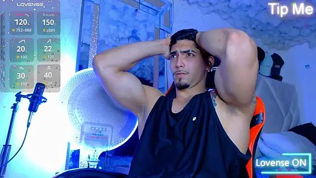 Rich boy01 online show from 10-13-25, 04:29