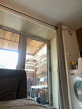 Greyoff online show from 10-08-25, 01:20