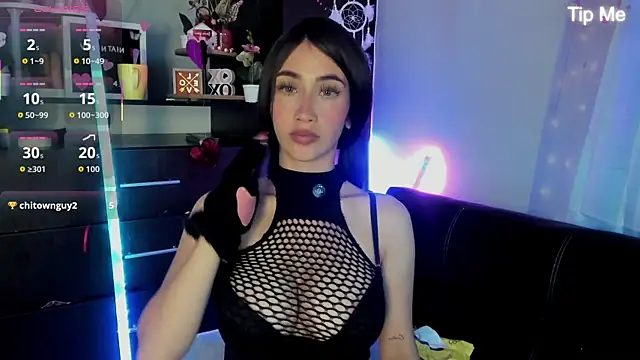 Emilytafur online show from 02-18-26, 09:33