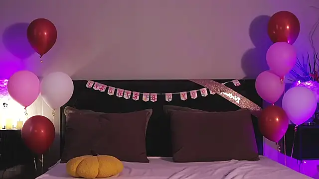 Denise Garciia online show from 09-28-25, 12:32